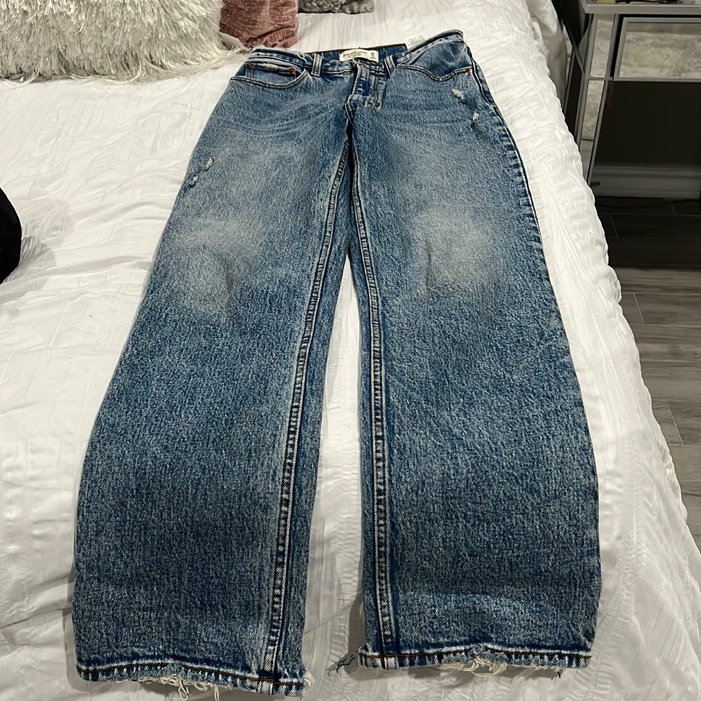 Abercrombie 90s straight jeans 26
